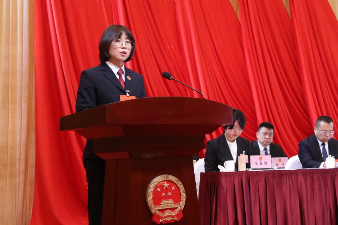 ����ͬ־��ѡ������������Ժ��쳤